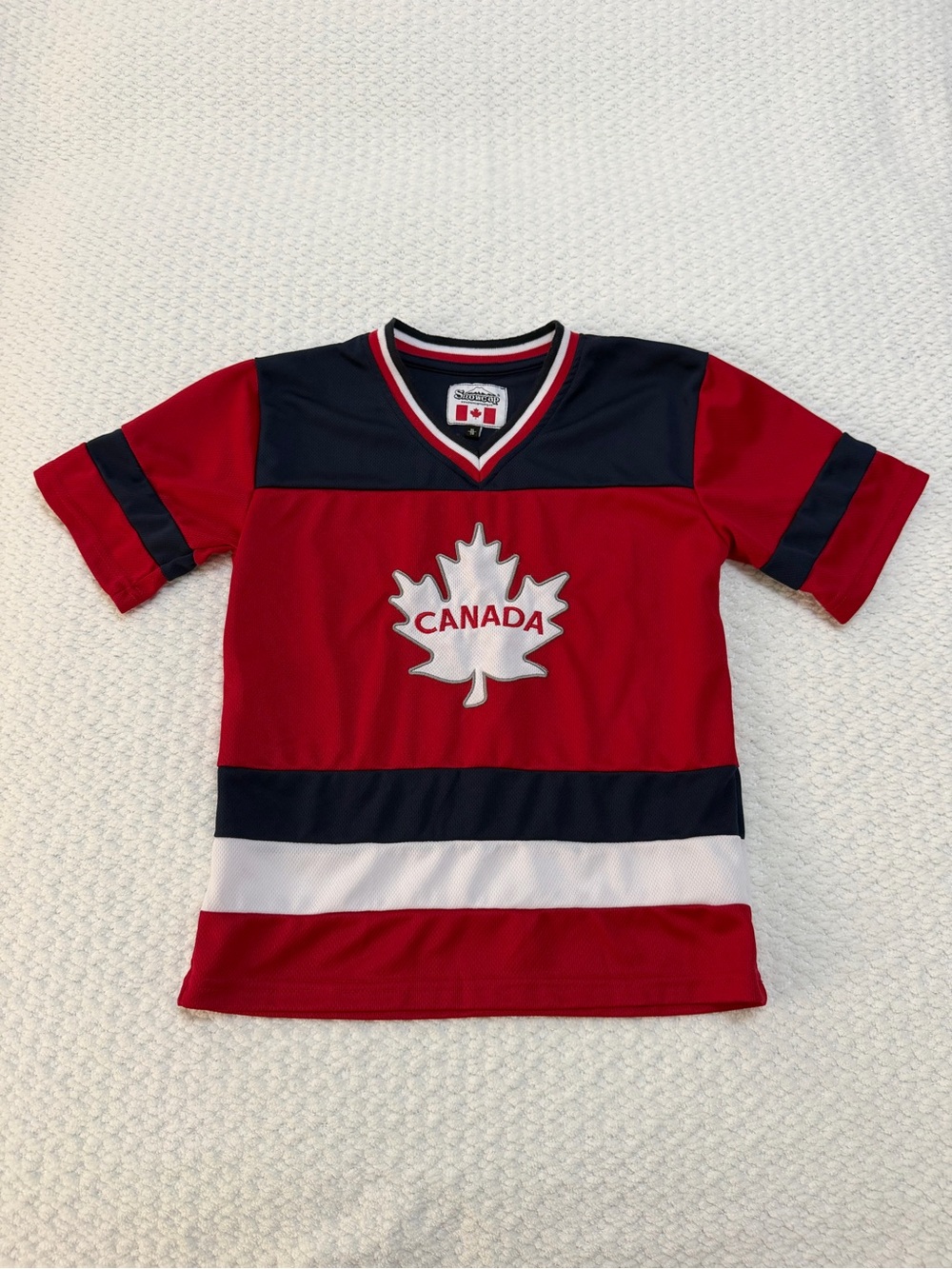 Snowcap Canada Red Blue White Hockey Jersey Kid’s Size XL